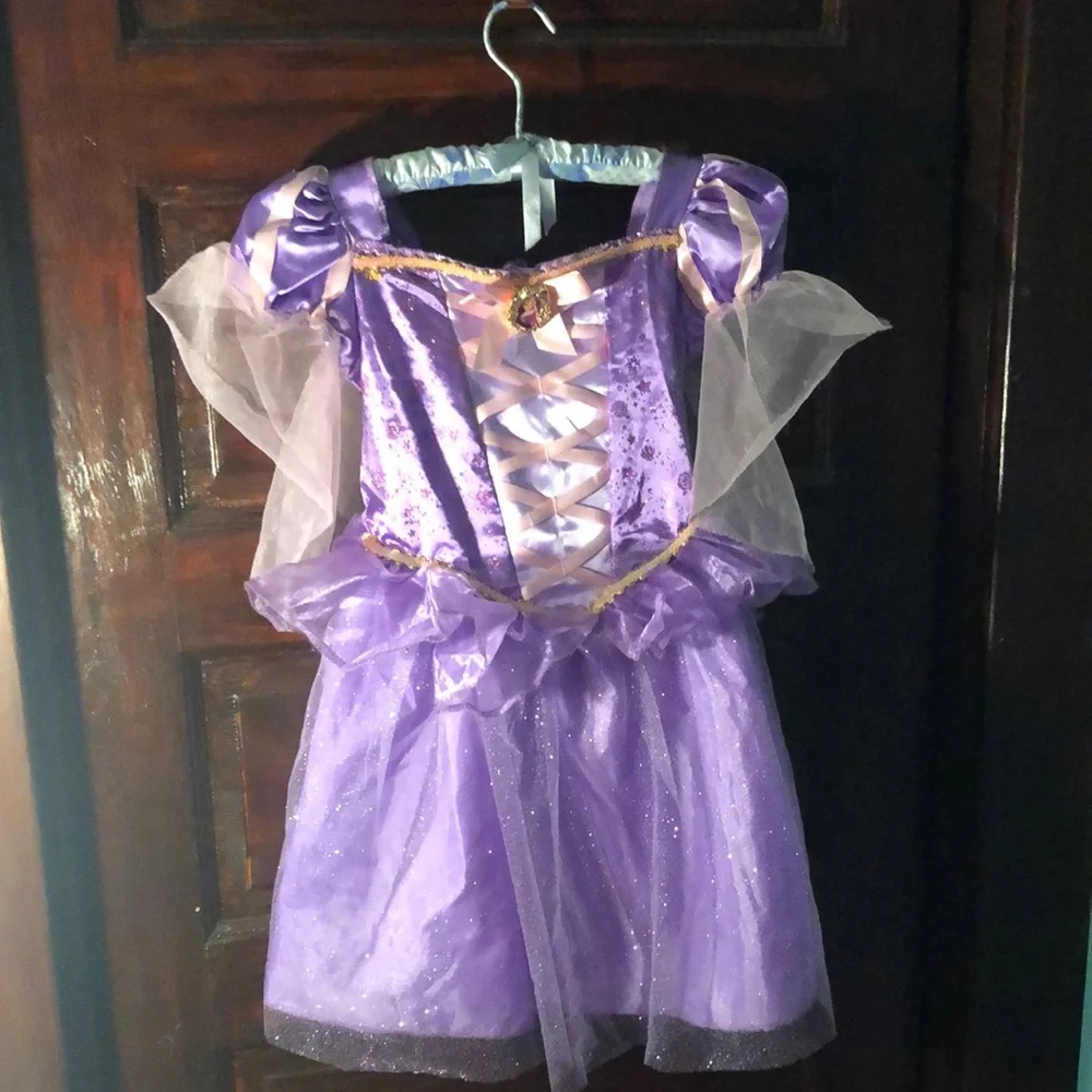 Disney Princess Rapunzel dress 4-6/purple w/ pink ribbon trim/sparkly overskirt